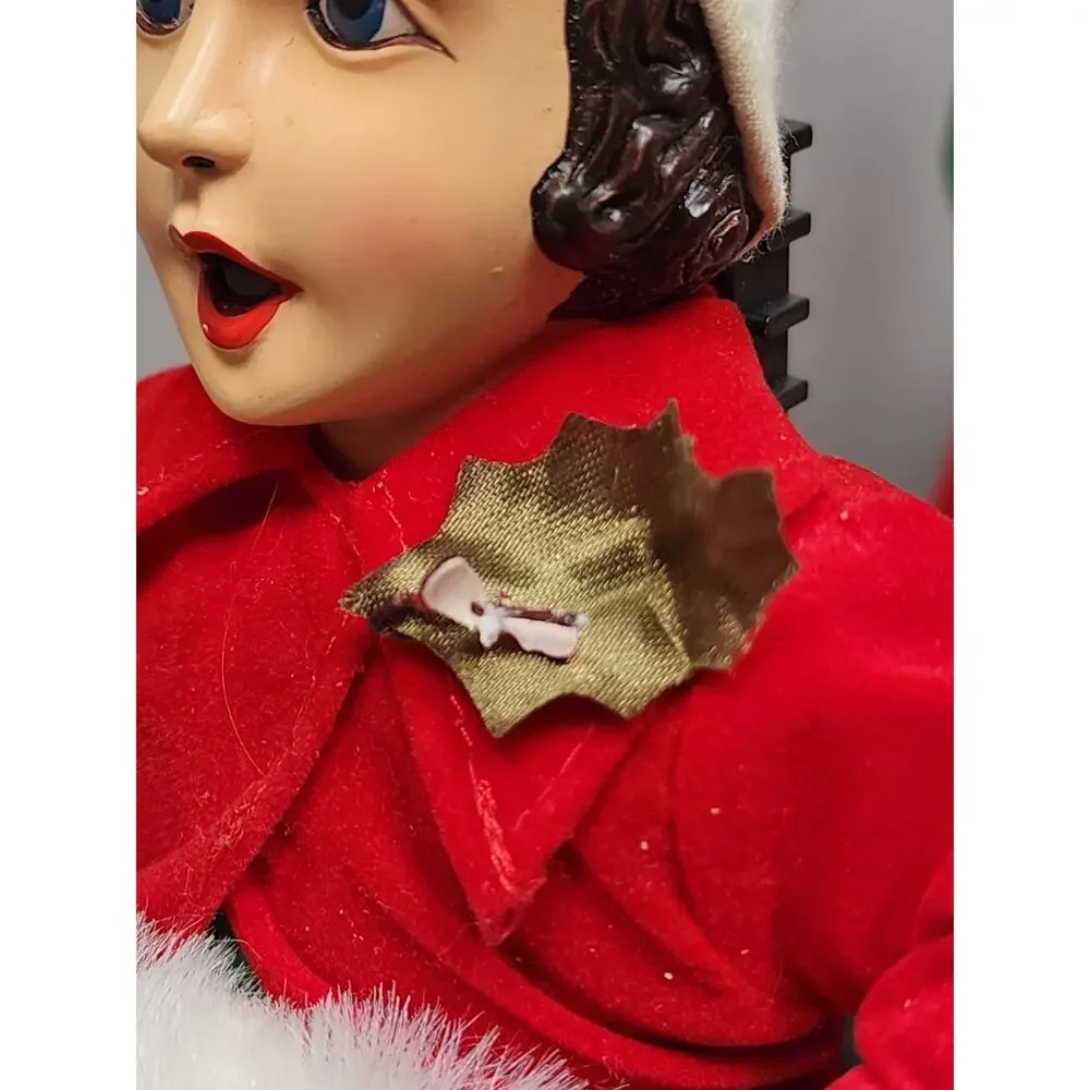 Vintage 1986 BRINN'S Collectible Edition Christmas Caroler Dolls Figurine Set